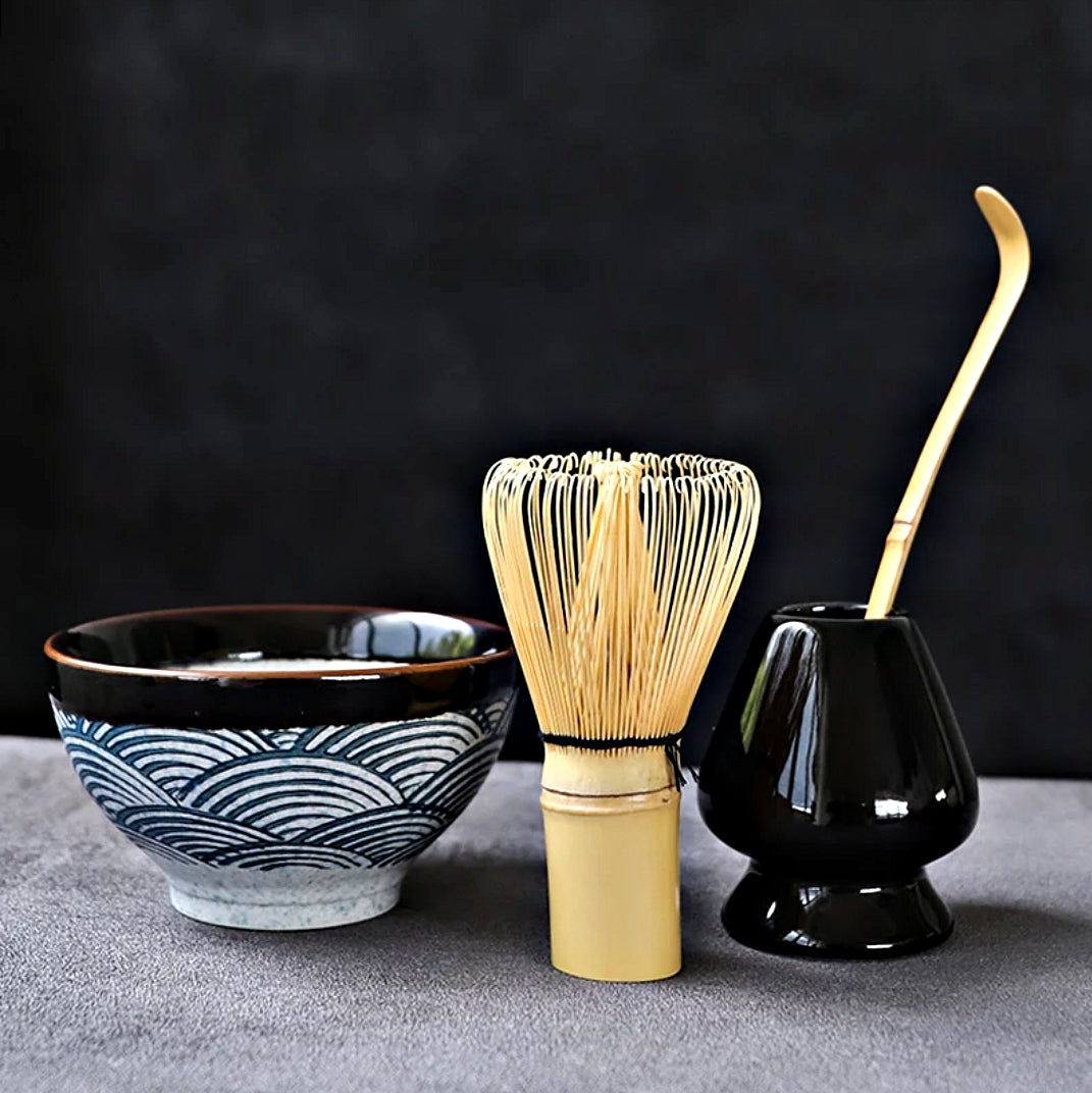 Traditional Bamboo Matcha Whisk — Handcrafted Chasen for Smooth, Frothy Matcha